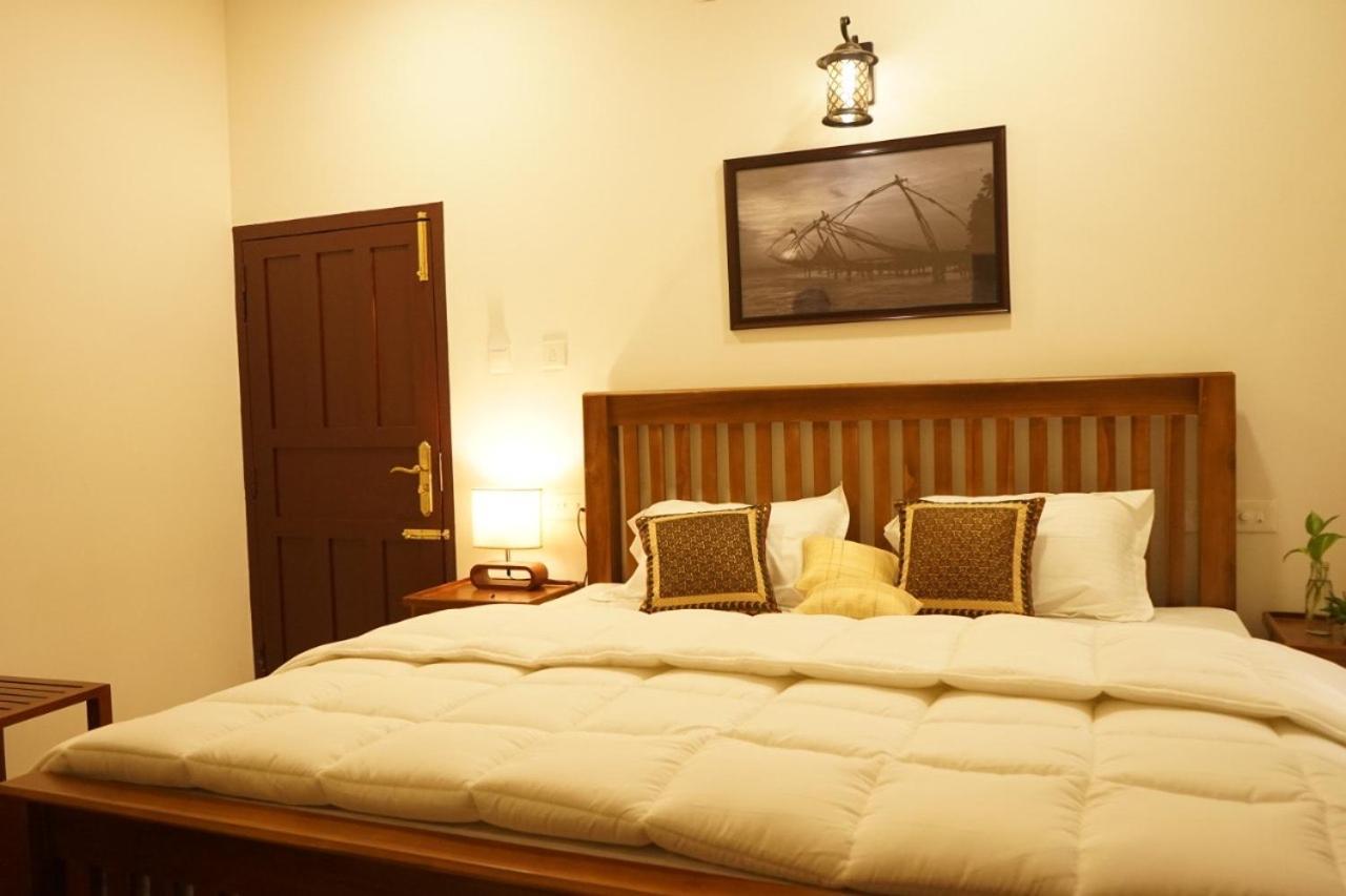 Mother'S Inn Homestay Kochi Exteriör bild