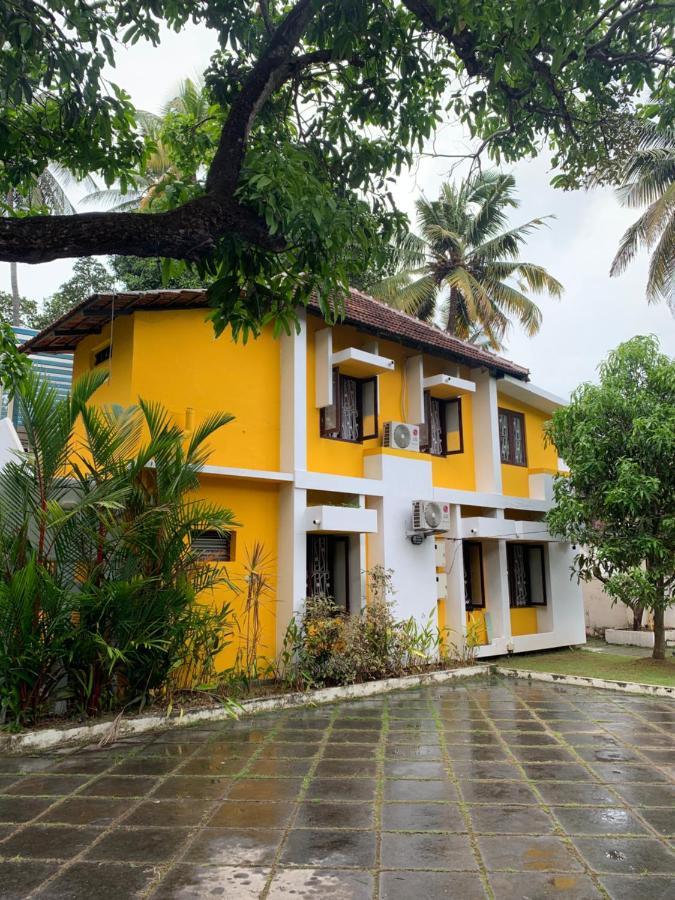 Mother'S Inn Homestay Kochi Exteriör bild