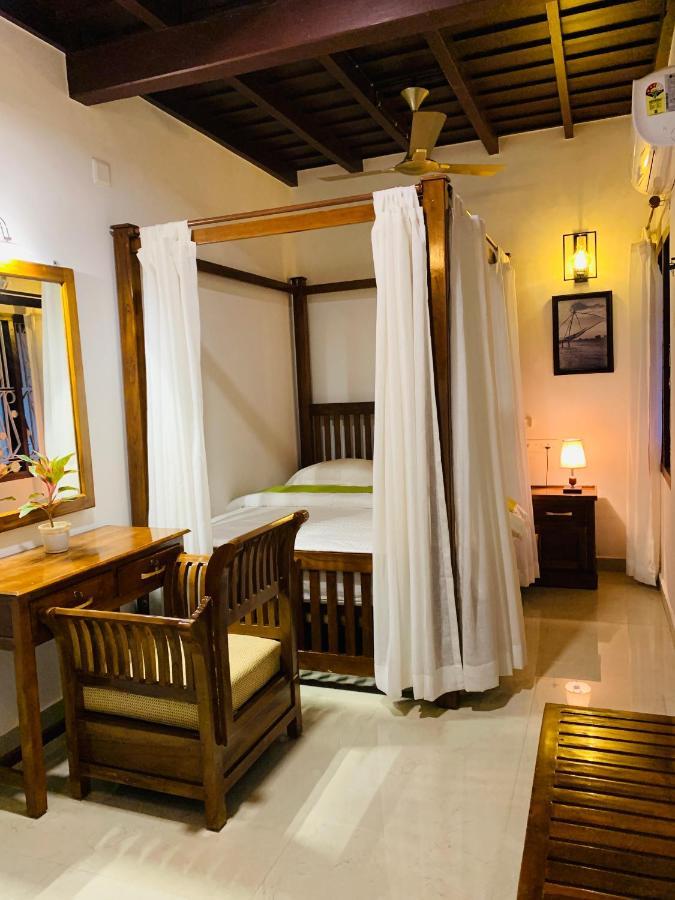 Mother'S Inn Homestay Kochi Exteriör bild